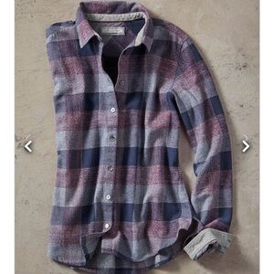 Carbon2Cobalt Plaid Button-Up Shirt in Navy, Gray & Burgundy